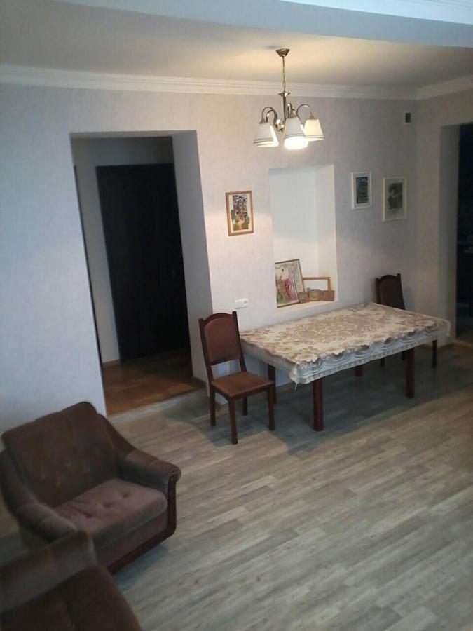 Room 4 U Siğnaği Dış mekan fotoğraf