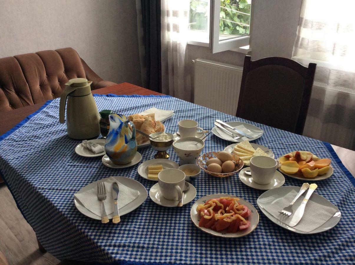 Room 4 U Siğnaği Dış mekan fotoğraf
